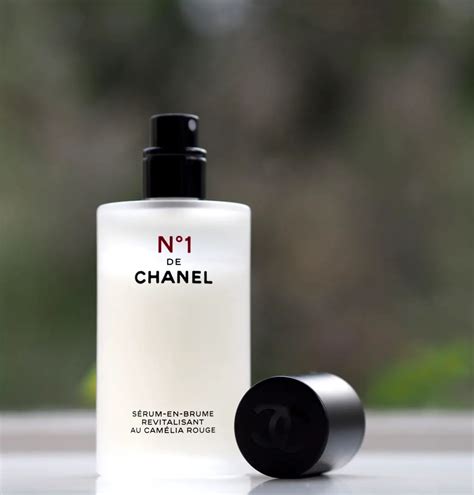 no 1 de Chanel serum